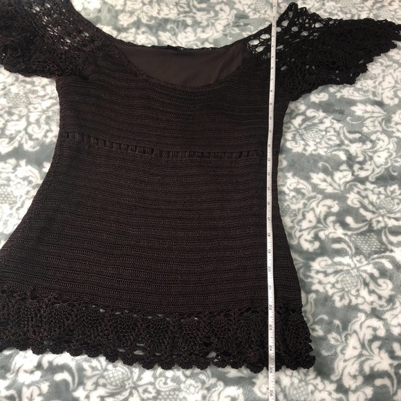 Tahari Arthur Levine Chocolate Brown Knit Top - Picture 3 of 11